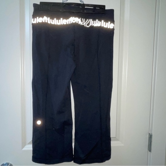 Reversible Lululemon Capris - Picture 2 of 4